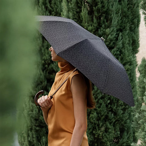 Straight Umbrellas