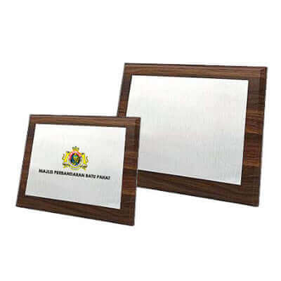 Wooden Plaque SV03 by Corporate Gift Store Singapore