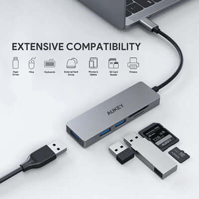 Aukey CB-C63 3 USB 3.1 Port with Card Reader Hub