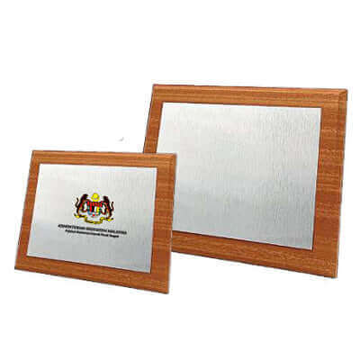 Wooden Plaque SV02 by Corporate Gift Store Singapore